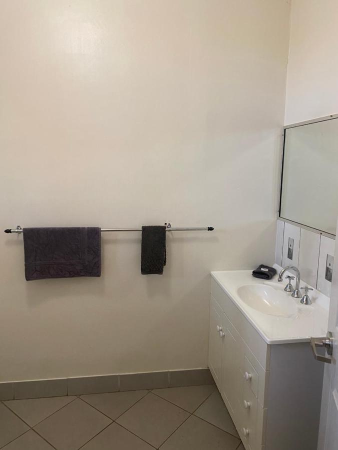 Cityside Accommodation Mount Isa Exterior photo