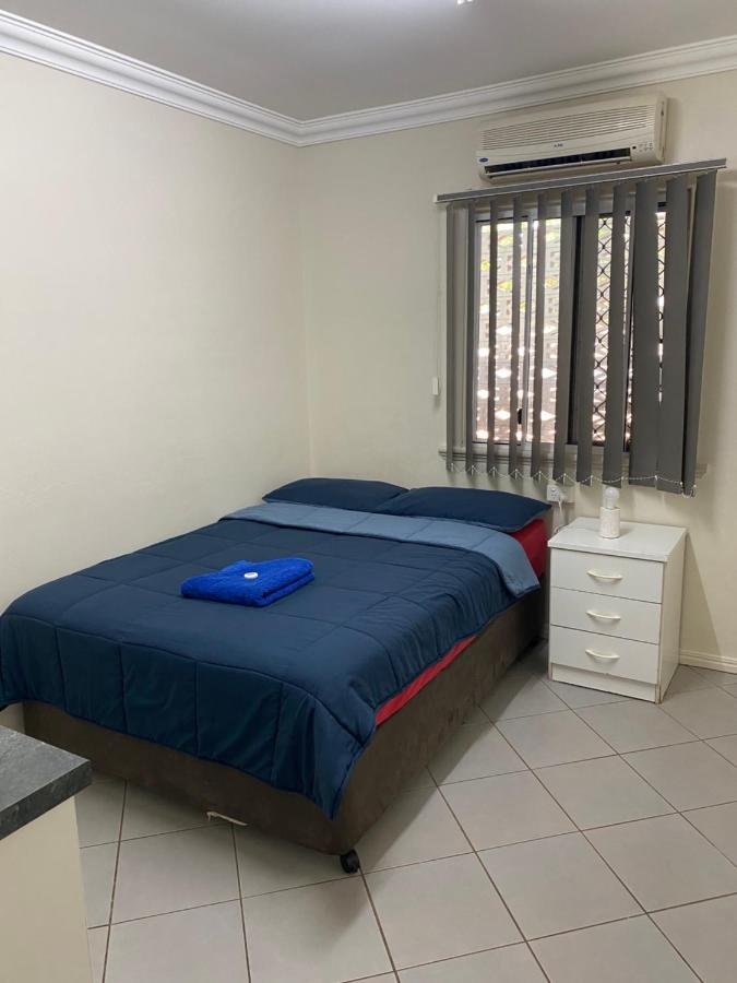 Cityside Accommodation Mount Isa Exterior photo